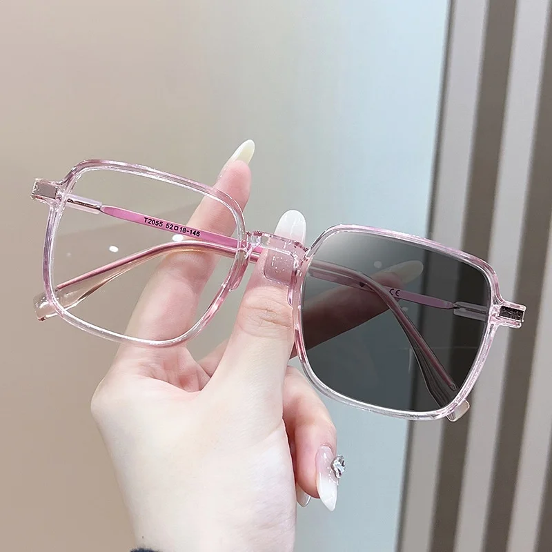 pink Photochromic